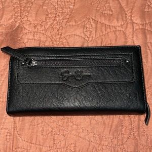 Jessica Simpson wallet